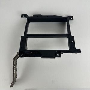 97-03 Ford F150 / Expedition Center‎ Dash Radio Heater Control Bracket